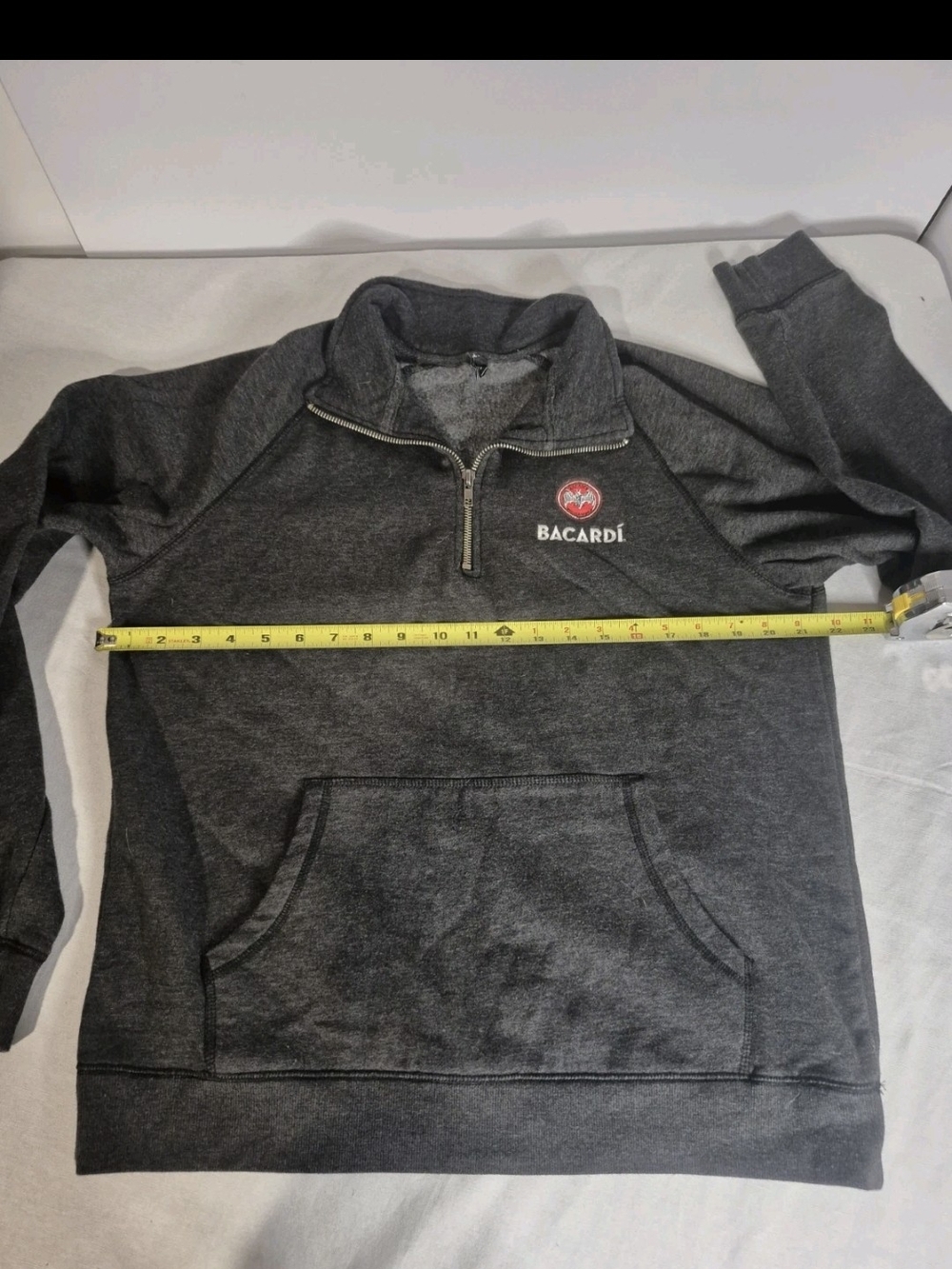 Bacardi Men's 1/4 Zip Fleece Sweatshirt Pullover Kangaroo Pockets Black Size MD - Picture 4 of 7